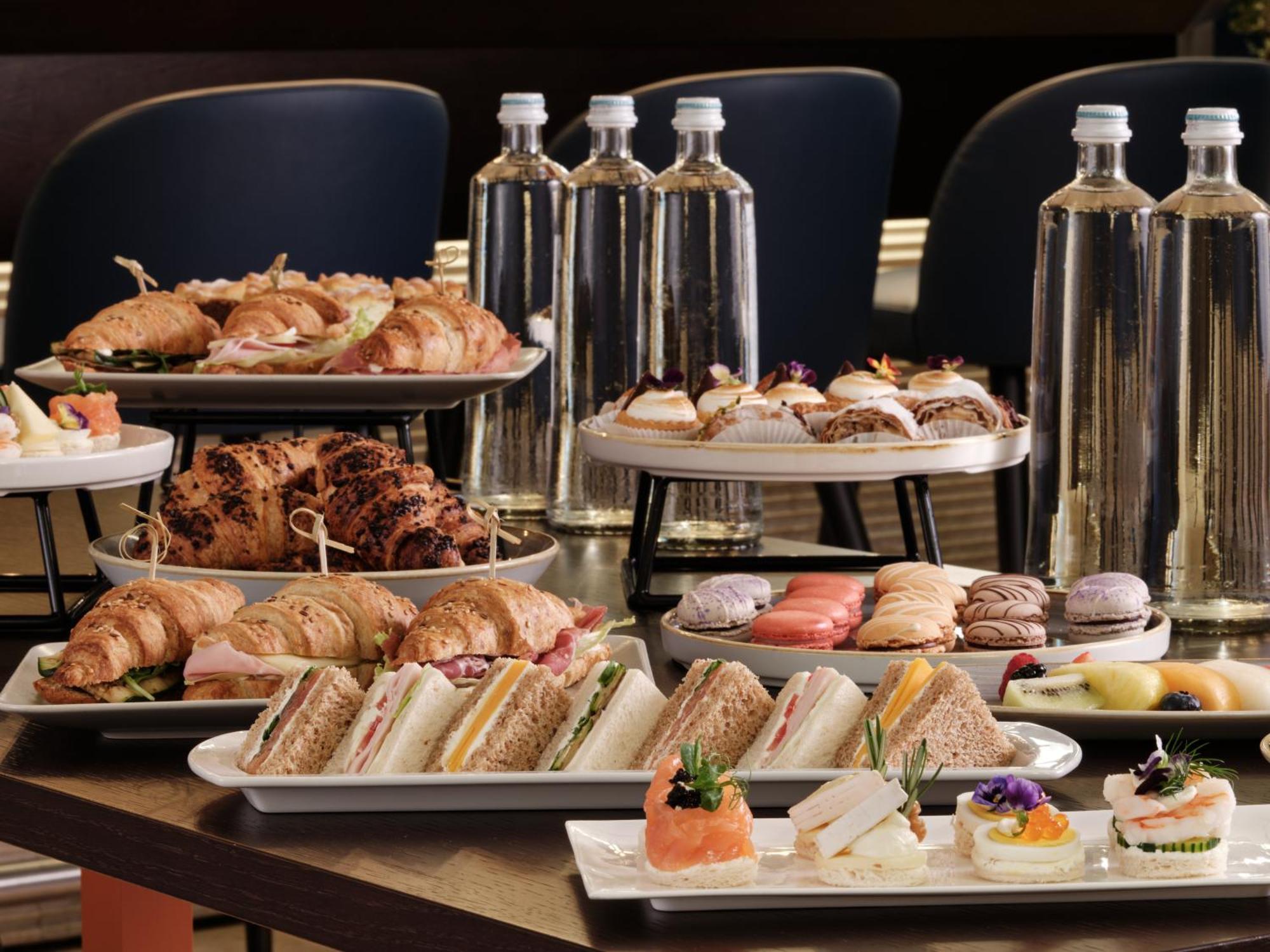 Crowne Plaza Milan - Malpensa Airport By Ihg Hotel Case Nuove  Exterior foto