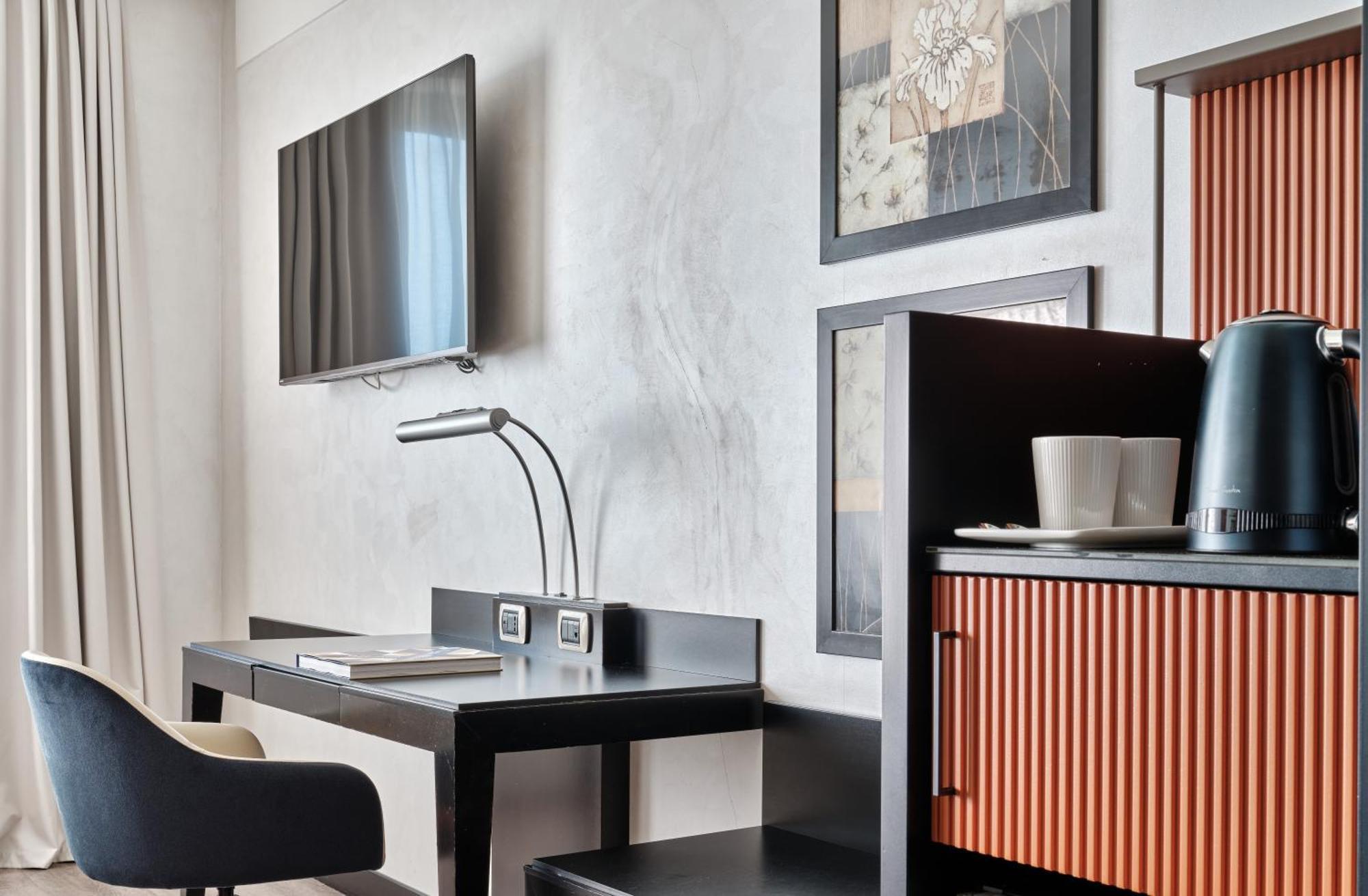 Crowne Plaza Milan - Malpensa Airport By Ihg Hotel Case Nuove  Exterior foto